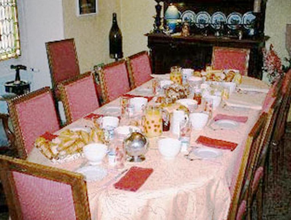 La Cour Des Marotiers Bed & Breakfast Mareuil-sur-Ay Dış mekan fotoğraf